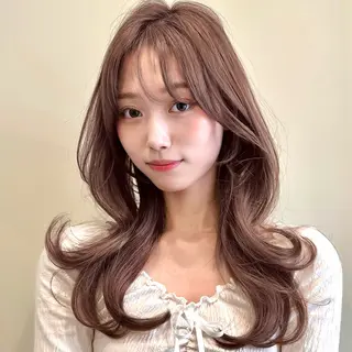 ロング 🌹ハッシュカット、 レイヤー韓国ヘア🌹のヘアスタイル