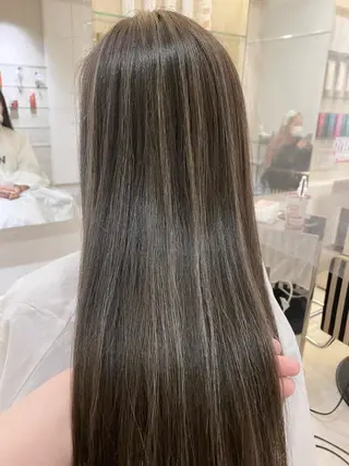 カラー 駅チカ【ali'i】 アリイ花崎友美☘のヘアスタイル