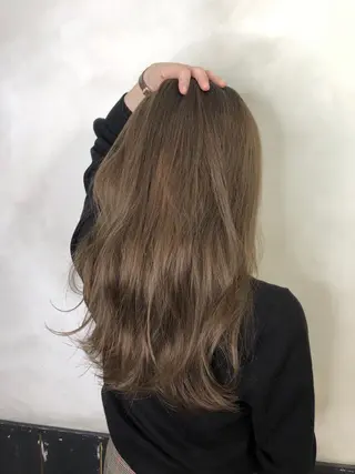 ロング カラー パーマ 美髪矯正 🌈髪質改善 山下のヘアスタイル