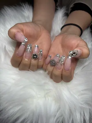 ネイル 🩷momo nail🩷のネイルデザイン