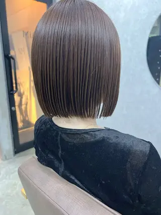 ショート カラー YUI ハイトーンカラーのヘアスタイル