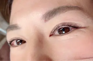マツエク・マツパ Butterfly川崎店所属・Butterfly 有薗の眉毛・アイブロウイメージ
