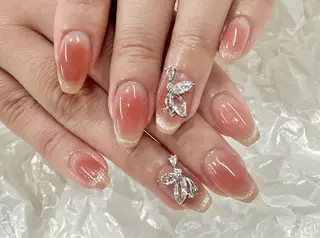 ネイル LE REVE Emiのネイルデザイン