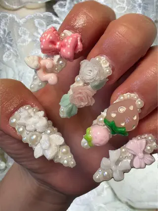 ネイル 佐々木 優衣のネイルデザイン