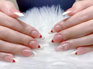 ネイル 小島 阿佑美のネイルデザイン