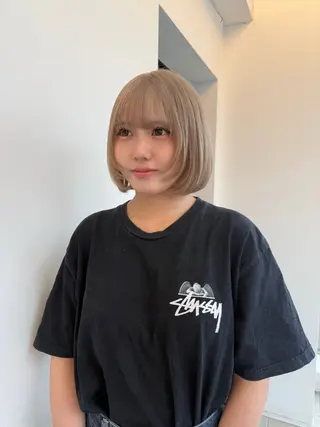 カラー 木村 咲花のヘアスタイル