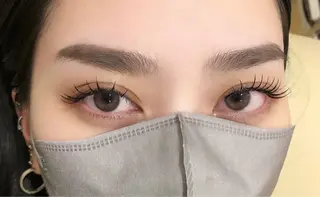 ネイル マツエク・マツパ アイブロウ Nail&eye Belire 新宿のネイルデザイン