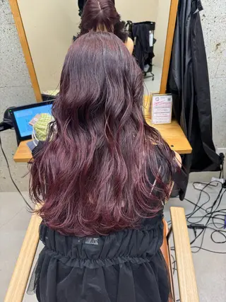 ロング カラー 桒原 ちさのヘアスタイル