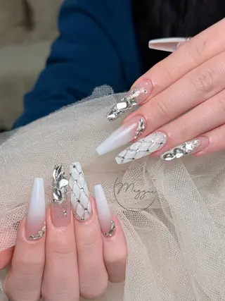ネイル Maggie Nail🦩のネイルデザイン