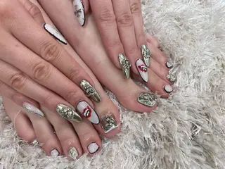 ネイル salon  Lilou所属・salon Lilouのネイルデザイン