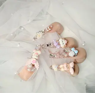 ネイル Lina nail所属・Luna 池袋のネイルデザイン