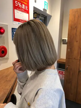 ショート カラー レイヤー,ボブ / 彩未のヘアスタイル