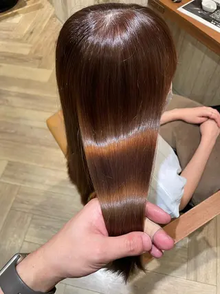 ロング AROUND hair lounge所属・髪質改善専門美容室 Reshilリシルのヘアスタイル