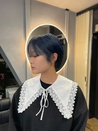 ショート カラー TATSUブリーチ/ ミルクティーベージュのヘアスタイル