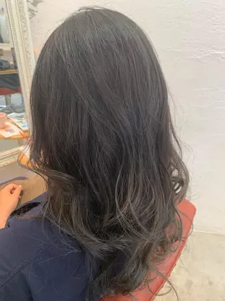 ロング カラー fio マナミのヘアスタイル