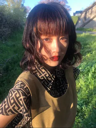 ミディアム カラー アオキ リノのヘアスタイル