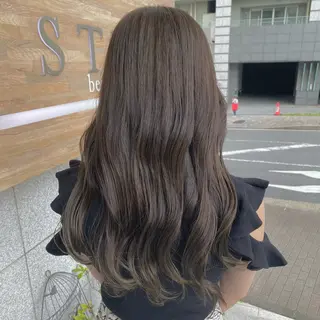 ロング Iris by artina 武蔵小杉店【イリス バイ アルティナ】所属・🎼レイヤー/顔周り カット/nene♬のヘアスタイル