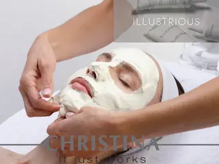 BeautySalonDīæ.(ディーア)所属・Shiori ネイル×エステのネイルデザイン