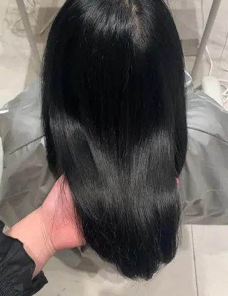 ミディアム カラー ヘアアレンジ 内田 志乃のヘアスタイル