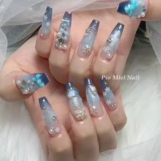 ネイル Pio Mielのネイルデザイン