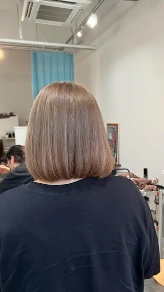 ミディアム カラー 🌈re-room EIKI🇰🇷のヘアスタイル