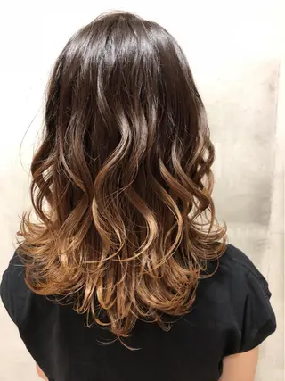 カラー 久保木 真人のヘアスタイル