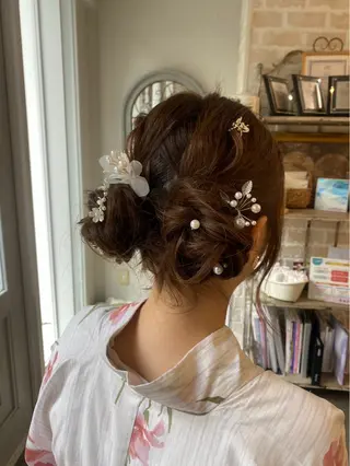 ロング ヘアアレンジ 榎戸 怜真のヘアスタイル