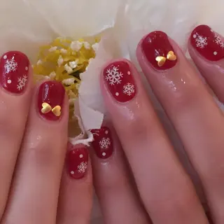 ショート SINCERELY シンシアリー🌈のネイルデザイン