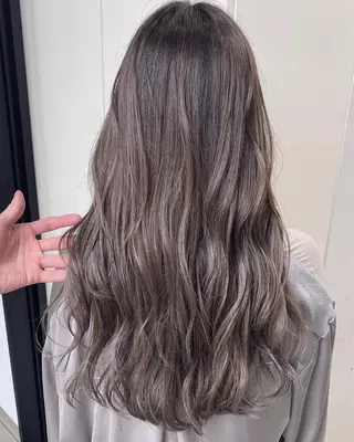 セミロング 公式 Ease by amble luxeのヘアスタイル