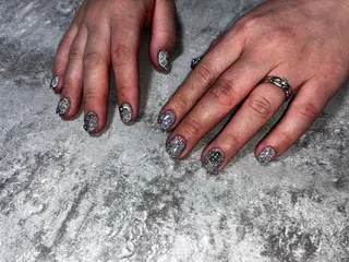 ネイル Nanala. LUNAのネイルデザイン