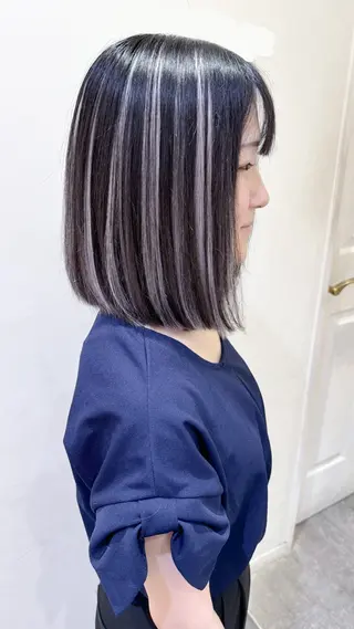 ミディアム 横浜🍒ルーツカラー エクステ／RIEのヘアスタイル