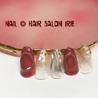 ネイル Hair salon Irie所属・與儀 知佳のネイルデザイン