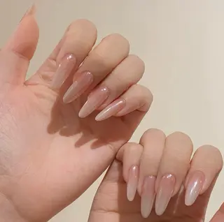 ネイル 高木 維麗絲のネイルデザイン