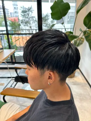 ショート メンズ 相澤 拳のヘアスタイル