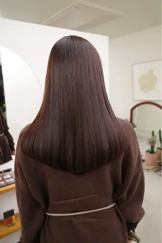 カラー 佐々木 遥菜のヘアスタイル
