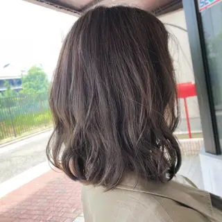 ミディアム MOLLA 浅香山店所属・谷口ゆめ/縮毛矯正/ 大人女子/眉ワックスのヘアスタイル