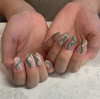 ネイル 𝑺 𝒏𝒂𝒊𝒍✳︎のネイルデザイン