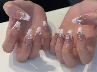 ネイル H3 Nail Tsuki🦋💙のネイルデザイン