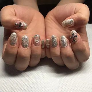 ネイル MAKANI nail salon所属・MAKANI salonのネイルデザイン