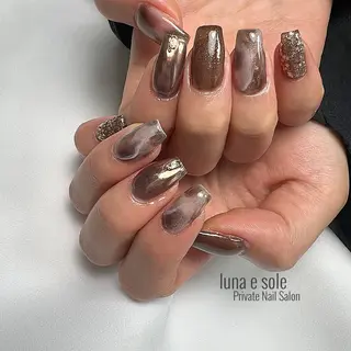 ネイル Luna e  Soleのネイルデザイン