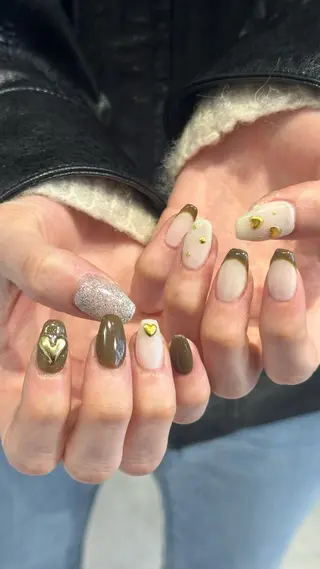 ネイル 🎀韓国レイヤー特化 🎀ベージュ/ミクのヘアスタイル