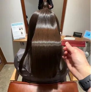 ロング 松山 麻一のヘアスタイル