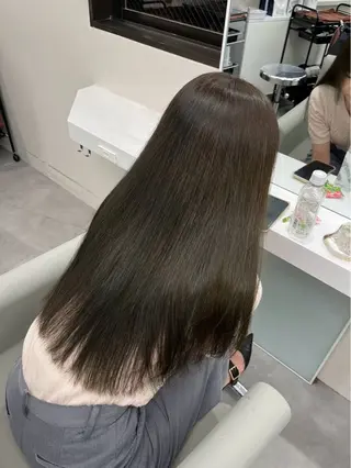 ロング 渋谷ハイトーン/ まぉまぉのヘアスタイル