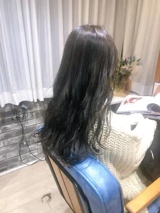 ロング flammeum三軒茶屋店所属・あおき まなのヘアスタイル