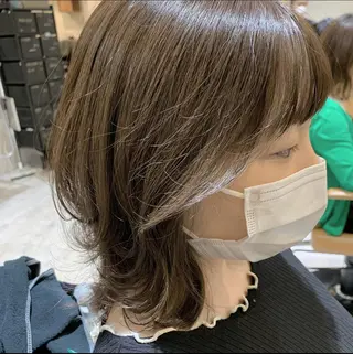 ミディアム カラー ヤマダ サクラのヘアスタイル