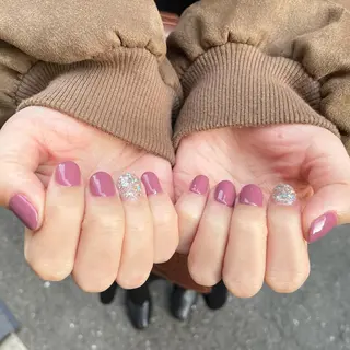 ネイル nail.gorin所属・吉村 優子のネイルデザイン