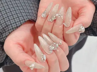 ネイル ネイルサロン Easenのネイルデザイン