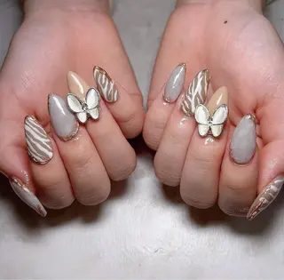 ネイル 知花 梨花のネイルデザイン