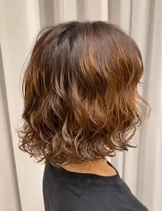 ショート パーマ 解田彩奈/ stylistのヘアスタイル