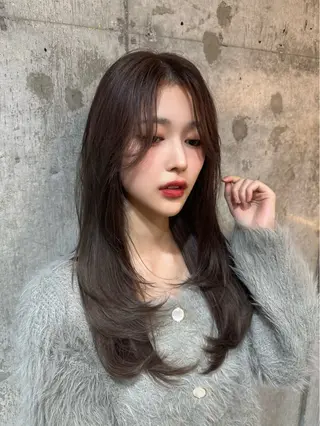 セミロング カラー 新宿/韓国レイヤー 髪質改善カラー/角所のヘアスタイル